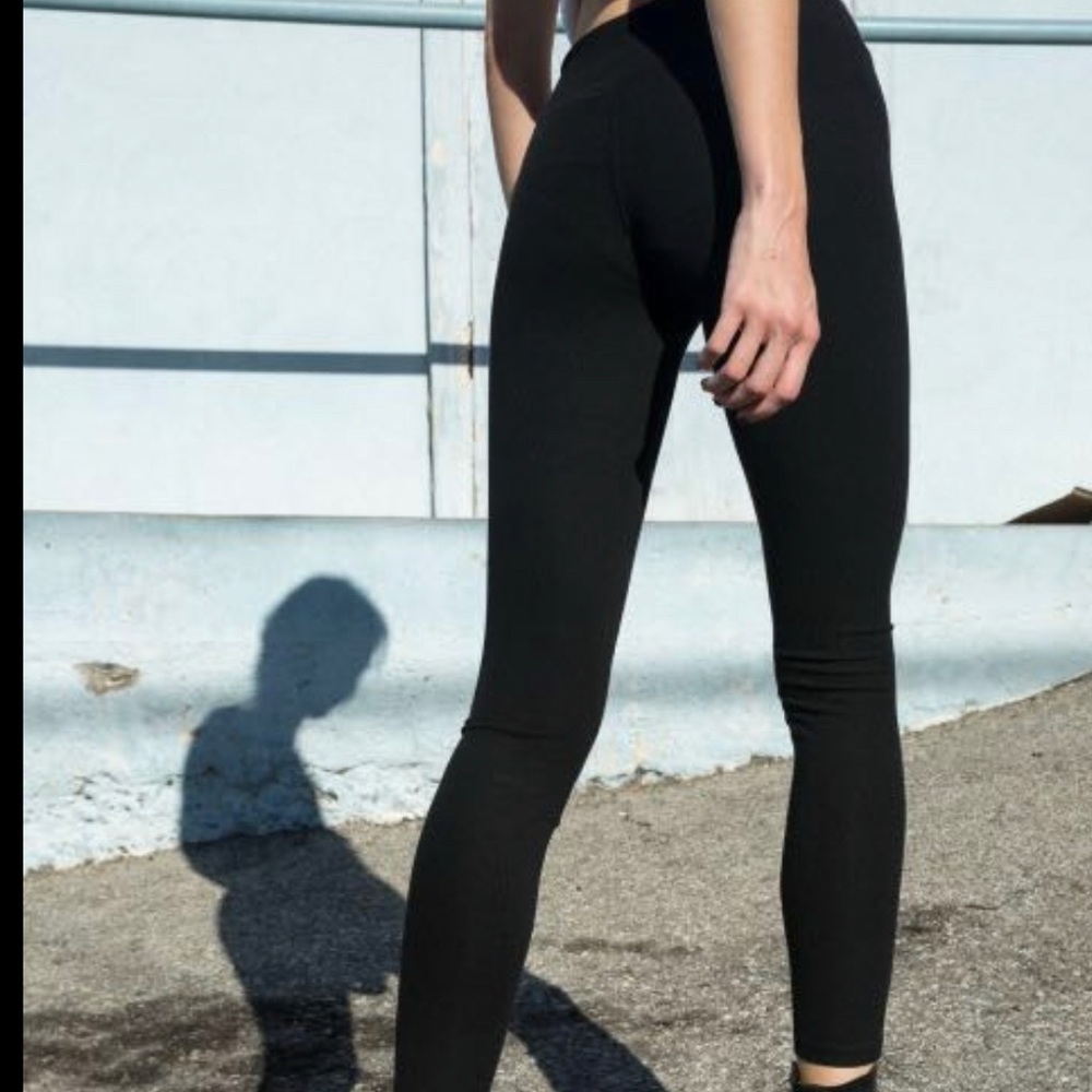 Brandy Melville Jaycee leggings